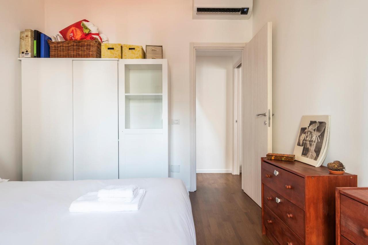 Cozy Apartment Near Central Station Milano Esterno foto