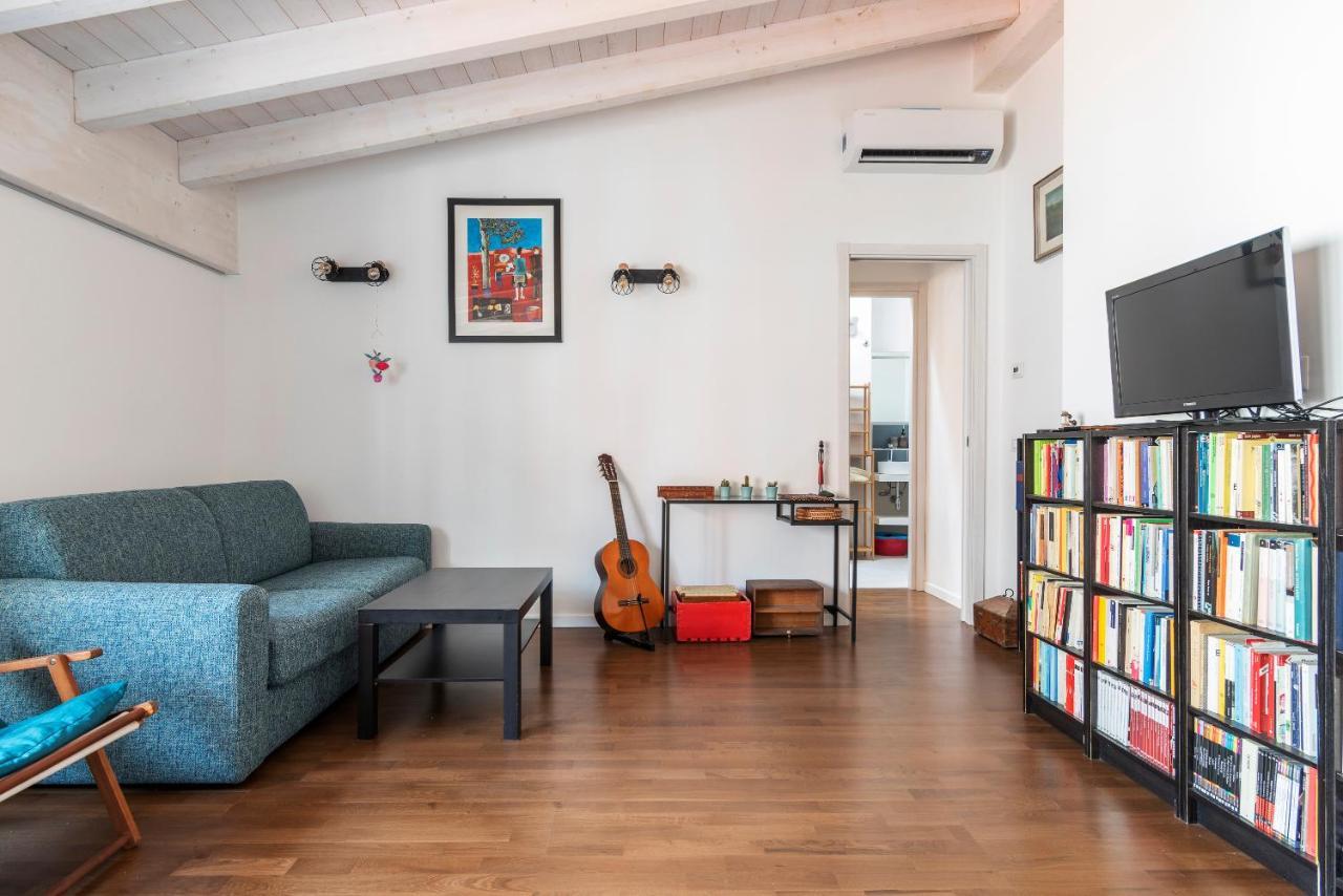 Cozy Apartment Near Central Station Milano Esterno foto